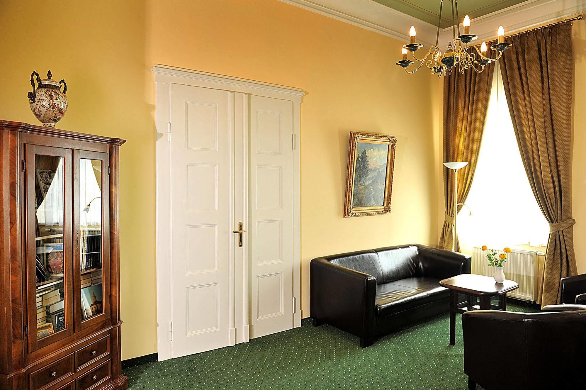 Apartmenthaus Stadt Metz Δρέσδη Εξωτερικό φωτογραφία
