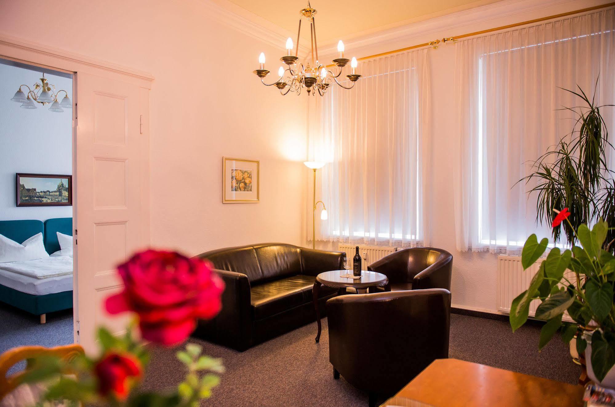 Apartmenthaus Stadt Metz Δρέσδη Εξωτερικό φωτογραφία