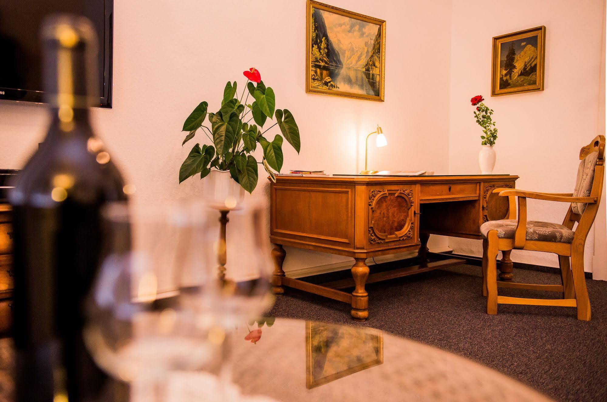 Apartmenthaus Stadt Metz Δρέσδη Εξωτερικό φωτογραφία